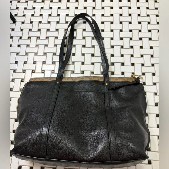 SOLD OUT
Black and Tan Leather Tote Bag - Picture 2 of 11